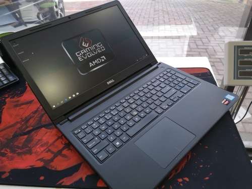 *7TH GEN i7 GAMING*7th GEN i7*DELL VOSTRO 3568*i7-7500U*8GB DDR4*RADEON R5*256GB SSD*